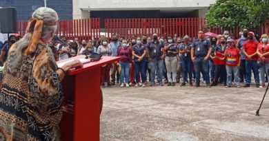 Clase obrera del Metro de Caracas celebra natalicio del comandante Chávez