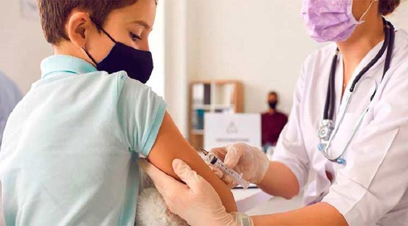 Aplican vacunas contra varias enfermedades infantiles en Paraguay