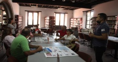 Realizan conversatorio "Chávez desde nuestra memoria" en La Guaira