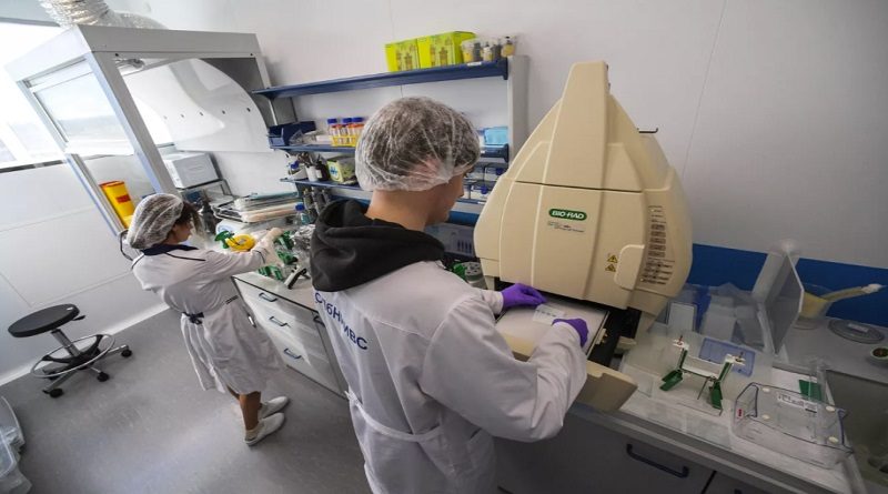 Rusia registra otra vacuna nasal contra el COVID-19