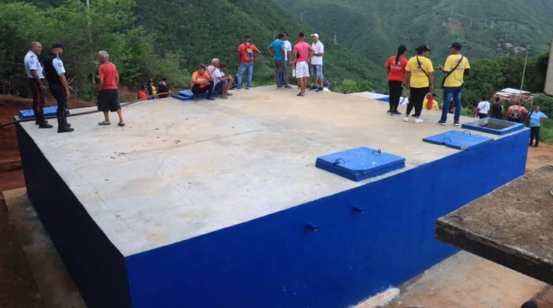 Benefician a más de dos mil familias con nuevo tanque comunitario en La Guaira
