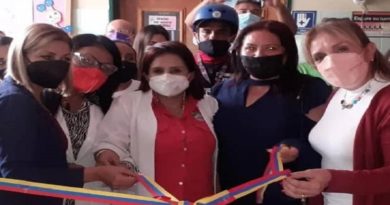 Inauguran farmacia comunitaria en el estado Trujillo