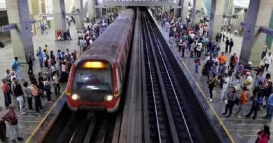 Metro de Caracas activa ruta de Metrobús ante falla de energía en Línea 2﻿