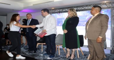 Benefician a emprendedores y comerciantes con licencias de actividades económicas