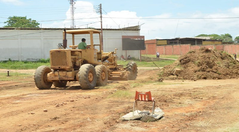 Avanza construcción vial en Guárico para beneficio de la población