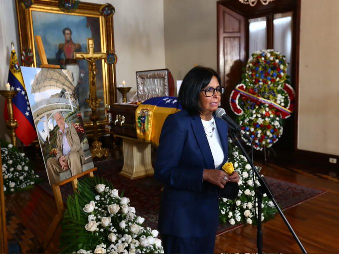 Capilla Ardiente: Gobierno Bolivariano realiza homenaje póstumo a Fruto Vivas