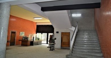 ﻿Comisión Presidencial restituye acabados del edificio en Escuela de Ingeniería de la UCV