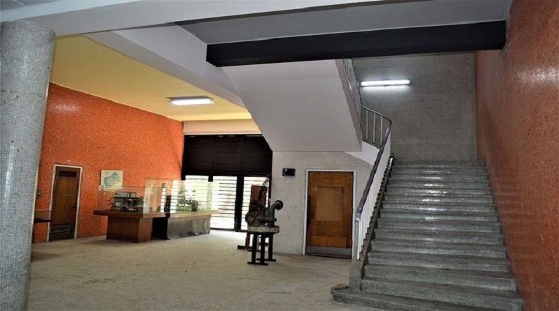 ﻿Comisión Presidencial restituye acabados del edificio en Escuela de Ingeniería de la UCV