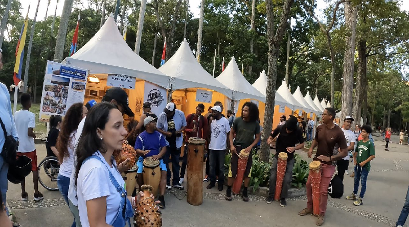 Feria Internacional del Libro en Caracas cuenta con más de 200 actividades