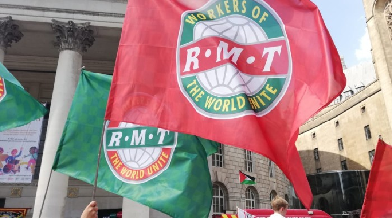 Ferroviarios británicos van a huelga por alto costo de la vida