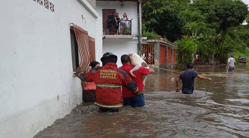 Gobierno Nacional mantiene despliegue para atender a familias afectadas por las lluvias