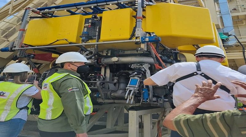 Supervisan labores de mantenimiento del cable submarino en Margarita