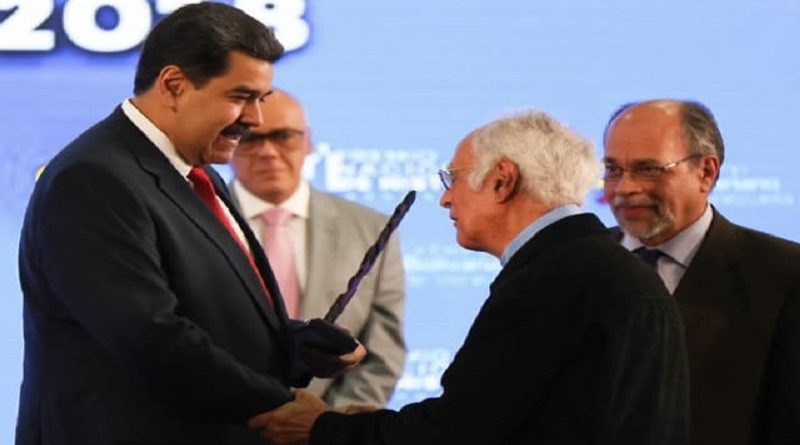 Presidente Maduro extiende condolencias a familiares de Mario Sanoja