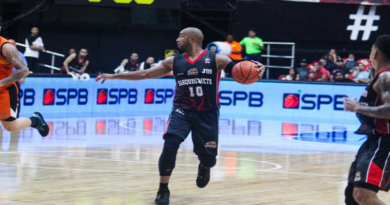 Guaros de Lara hizo respetar su casa ante Piratas de La Guaira