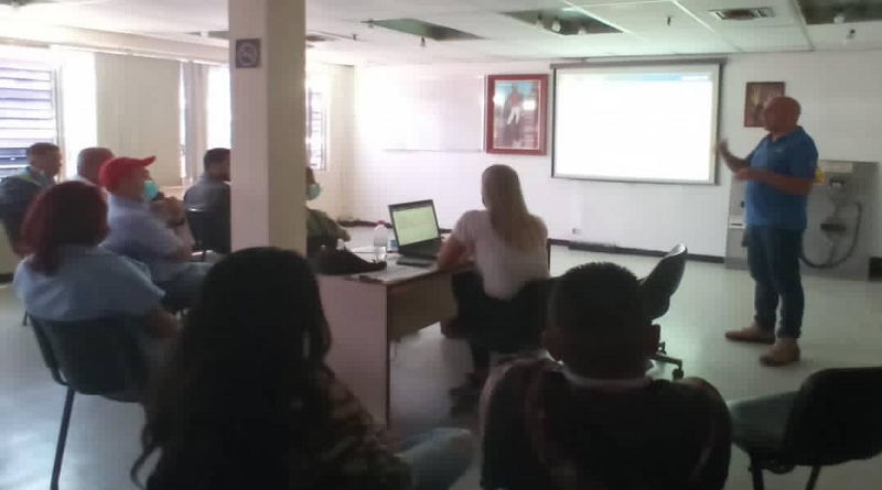 Trabajadores de Corpoelec participan en taller sobre Detección de Irregularidades y Anomalías en Altos Mirandinos