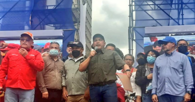 Ministro de Trabajo: La Revolución defiende convención colectiva y derechos de clase obrera