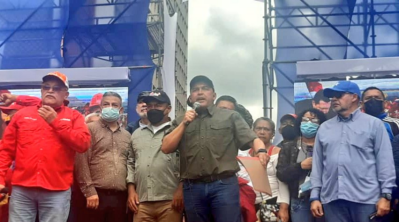Ministro de Trabajo: La Revolución defiende convención colectiva y derechos de clase obrera