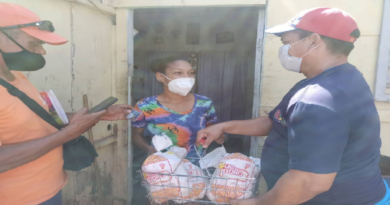 Atendidas cerca de 100 familias con “La Bodega va a tu Casa” en La Guaira