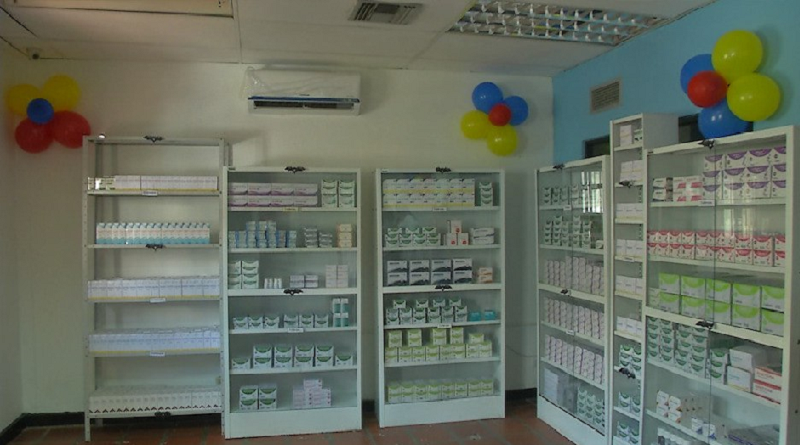 Inaugura primera Farmacia Comunitaria gratuita en Valencia