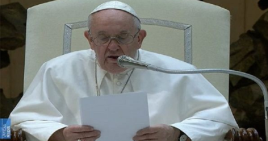 Papa Francisco expresa solidaridad a víctimas de incendio en Cuba