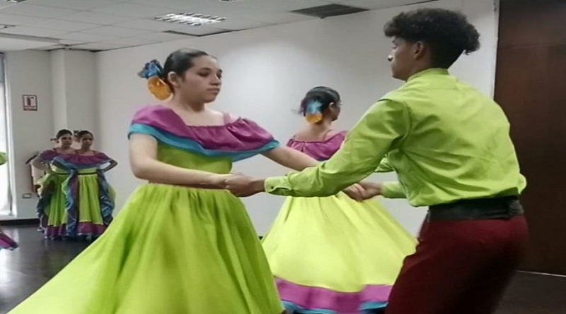Gala de Maradanza vibra en PDVSA La Estancia del Zulia