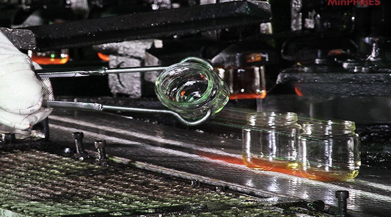 Reactivan empresa Venvidrio para el desarrollo industrial en el país