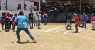 Inauguran campeonato de softbol femenino en Valles del Tuy