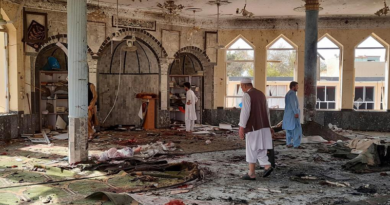 Aumentan a 21 los fallecidos por explosión en mezquita de Kabul
