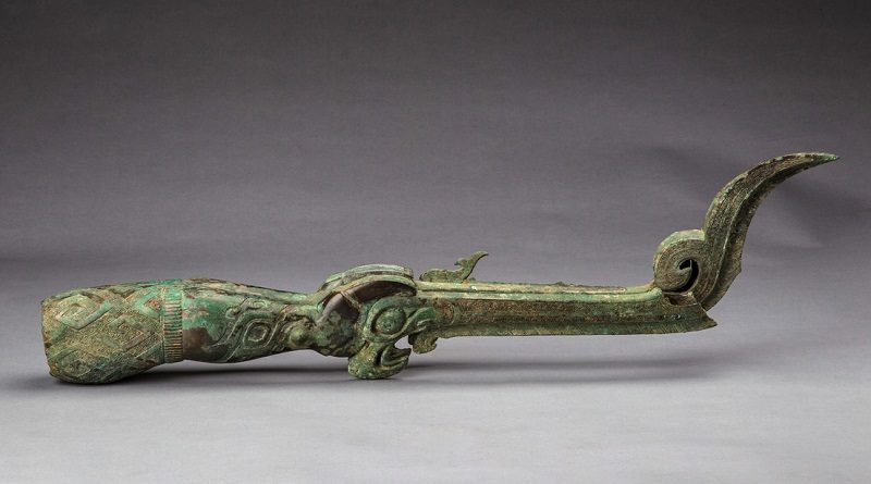 Encuentran una bestia de bronce con cuatro alas nunca antes vista en China