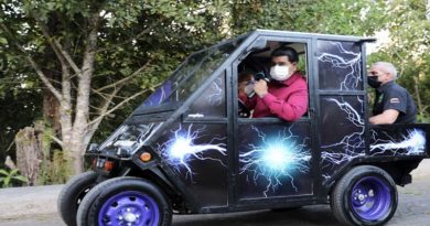 Presentan modelo de carro eléctrico como alternativa de movilidad para el futuro