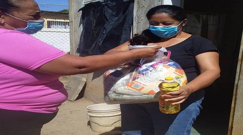 Beneficiadas 5 mil 300 familias con combos CLAP en Falcón