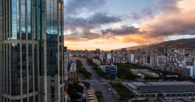 ENCUESTA: Caracas ofrece gran potencial de oferta laboral y desarrollo turístico