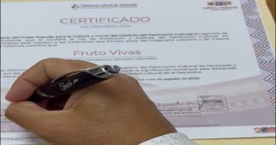 Ministro Villegas firma inscripción de Fruto Vivas en el Registro del Patrimonio Cultural de Venezuela