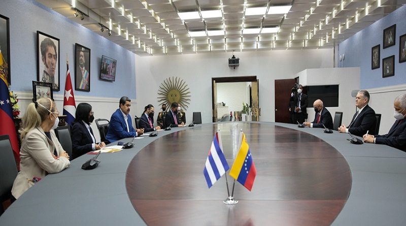 Presidente Maduro repasa Mapa de Cooperación con Viceprimer Ministro de Cuba, Alejandro Gil Fernández