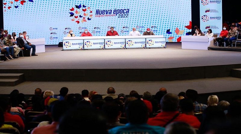 Presidente Nicolás Maduro, aprobó las cuatros líneas del Congreso de la Nueva Época