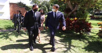 Canciller Faría sostuvo encuentro de trabajo con Ministro de Industrias Energéticas de Trinidad y Tobago