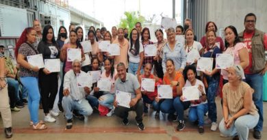 Certifican a 43 formadores de lectura en el eje Valles del Tuy