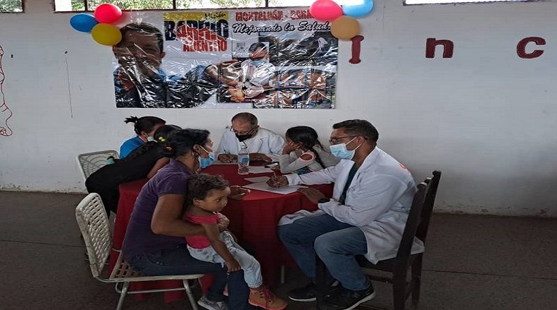 Niños y niñas son atendidos con jornada de salud en Carabobo
