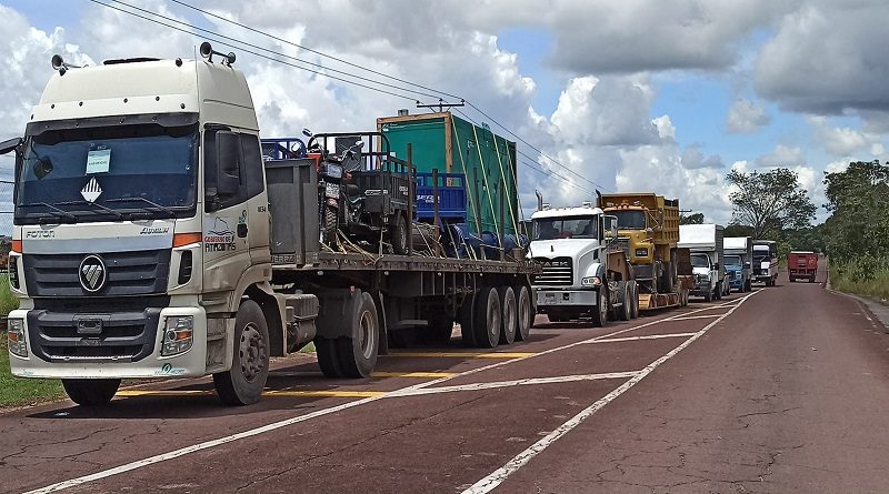El estado Amazonas recibió la primera parte de maquinaria pesada, vehículos auxiliares, gandolas, bombas para la estación de bombeo Cataniapo