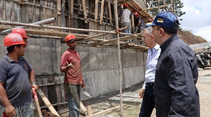 Inspeccionan trabajos de rehabilitación del tanque Topo La Esperanza en Mariche