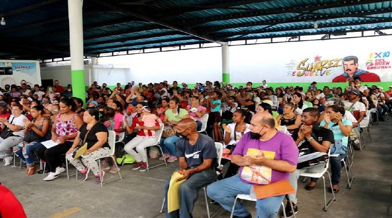 Entregan ayudas técnicas e insumos a 208 habitantes de La Guaira