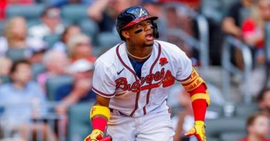 Ronald Acuña Jr. se fue para la calle en triunfo de los Bravos