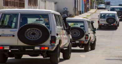 La Alcaldía de Caracas realizó la entrega de cuatro vehículos todo terreno para fortalecer el sistema de transporte público