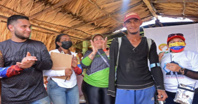 Atienden con jornada de salud a comunidad La Flor en Bolívar