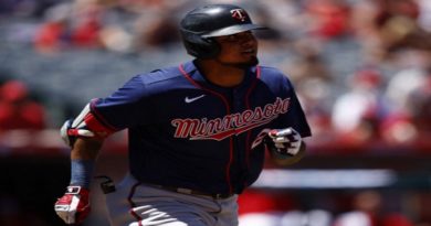 Luis Arráez sexto criollo que podría coronarse en registros históricos de la MLB