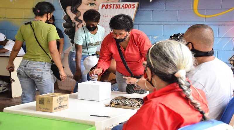 Presidente Maduro cataloga como histórica e inédita la elección del liderazgo de las UBCH
