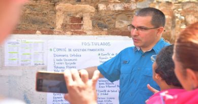 Supervisan proceso de renovación de Consejos Comunales en La Guaira