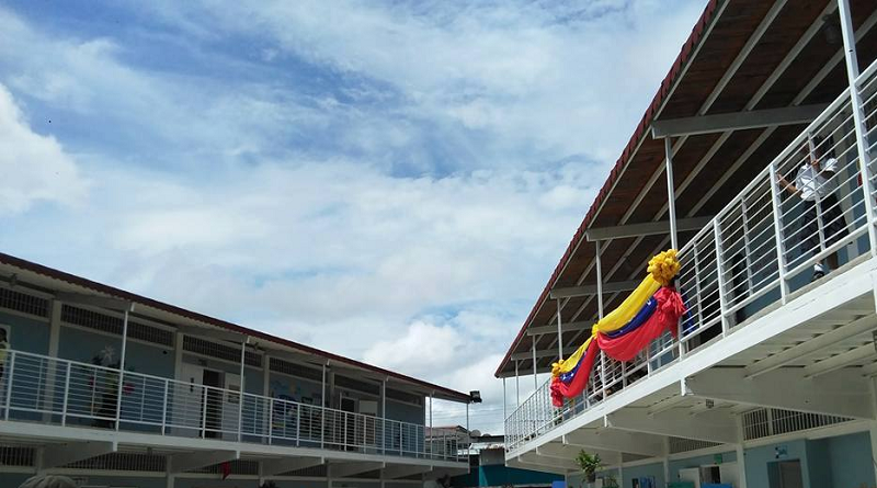 Rehabilitan junto a Bricomiles la Escuela Primaria “Serafín Cedeño” en Apure