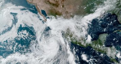 Huracán Kay alcanza categoría 2 y deja 7 víctimas fatales en México