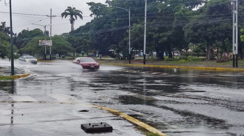 Inameh alerta ante paso de onda tropical 39 que podría convertirse en tormenta Herminia